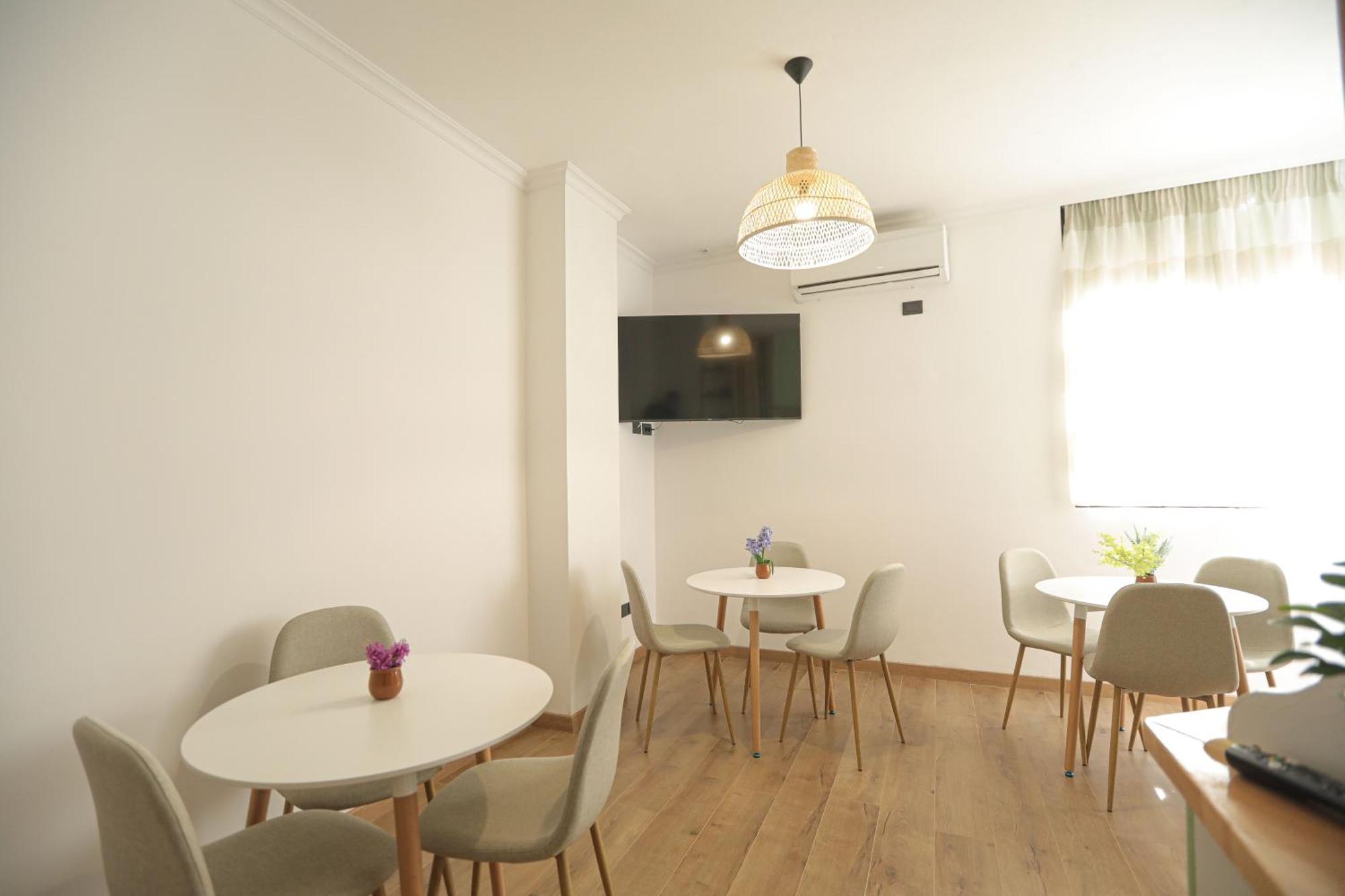 티라나 Nidum Harmony B&B 외부 사진
